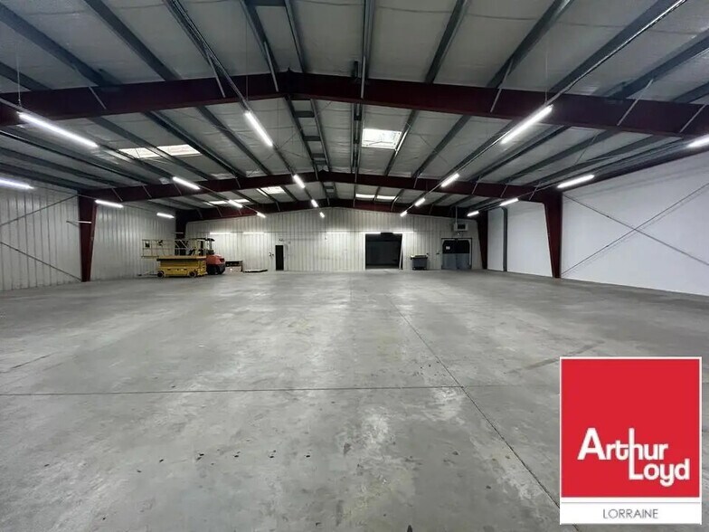 Local d'activités dans Metz à vendre - Photo de l’immeuble – Image 3 sur 9