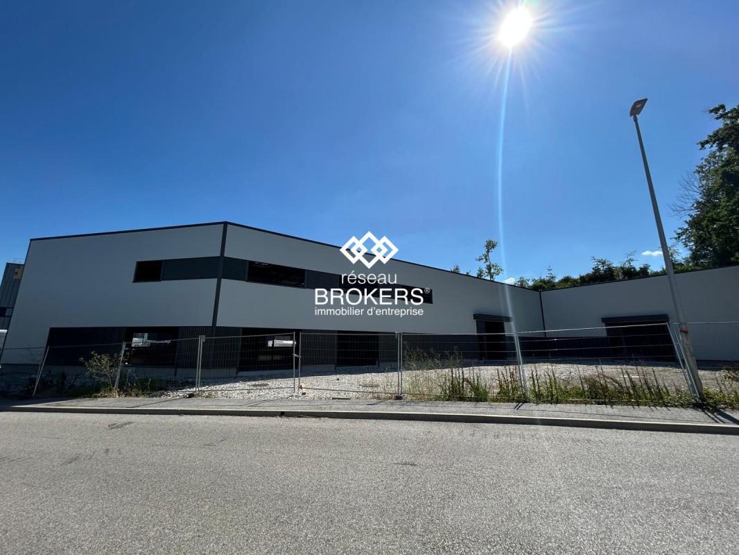 Industriel/Logistique dans Allonzier-la-Caille à vendre Photo de l’immeuble– Image 1 sur 6