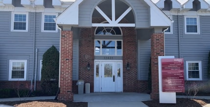 11431 N Port Washington Rd, Thiensville, WI à louer - Vidéo sur l’annonce professionnelle 