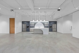 18100 Von Karman Ave, Irvine, CA à louer Photo intérieure– Image 1 sur 5