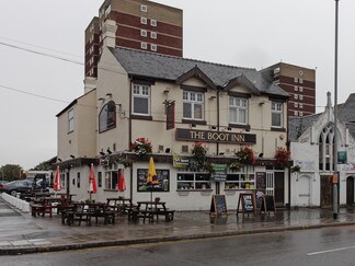 Plus de détails pour 16 Lichfield St, Tamworth - Local commercial à louer