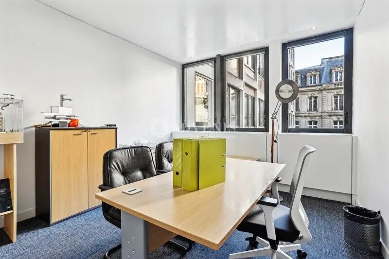 Bureau dans Paris à louer - Photo de l’immeuble – Image 3 sur 9