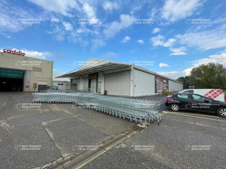 Local d'activités dans Dettwiller à vendre - Photo de l’immeuble – Image 2 sur 38