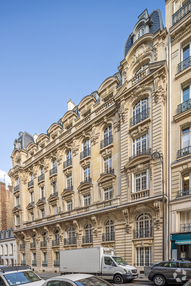 Bureau dans Paris à louer - Photo principale – Image 1 sur 3