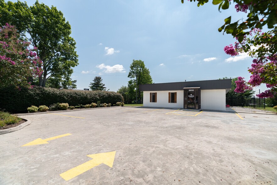6908 Office Park Cir, Knoxville, TN à vendre - Photo de l’immeuble – Image 2 sur 27