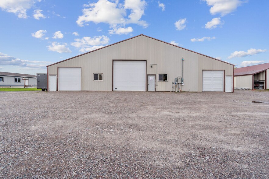 83 Sweebee Ln, Columbia Falls, MT à vendre - Photo de l’immeuble – Image 2 sur 41