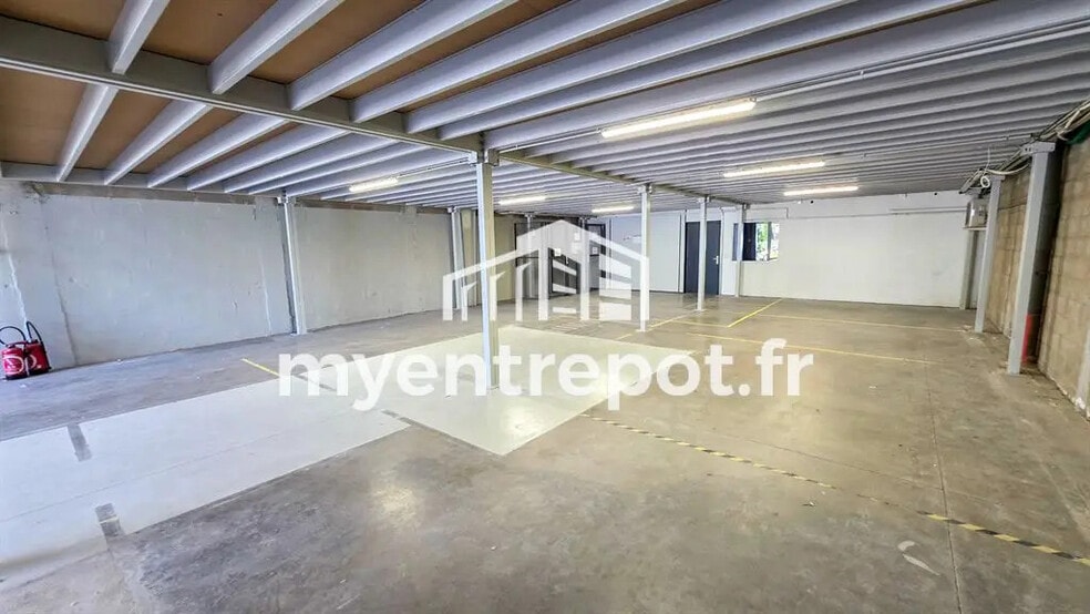 Local d'activités dans Marseille à vendre - Photo intérieure – Image 3 sur 9