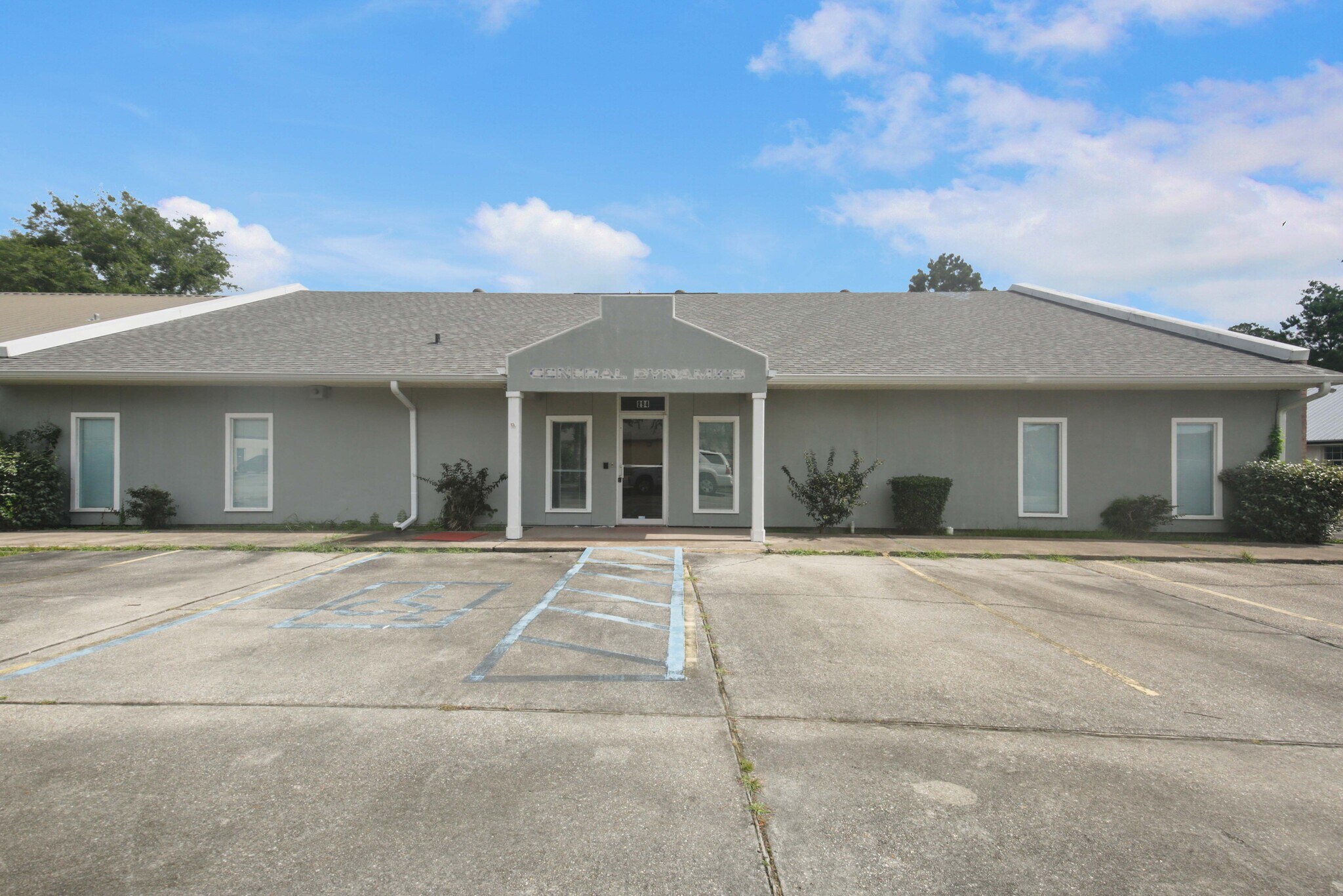 294 Thames Ave, Bay Saint Louis, MS à vendre Photo principale– Image 1 sur 13