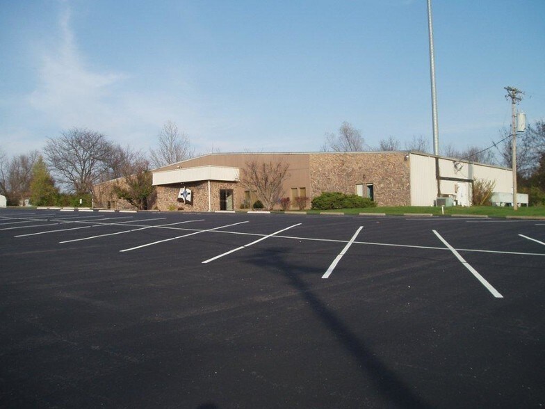 140 North Point Prairie Rd, Wentzville, MO à vendre - Photo de l’immeuble – Image 1 sur 3