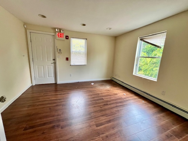165 Ramapo Rd, Garnerville, NY à louer - Photo intérieure – Image 2 sur 11