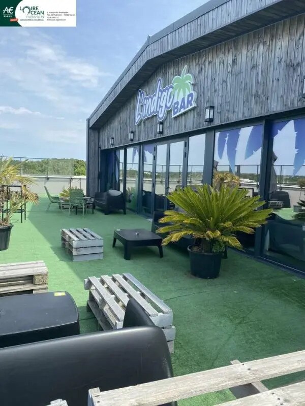 Plus de détails pour Local commercial à louer