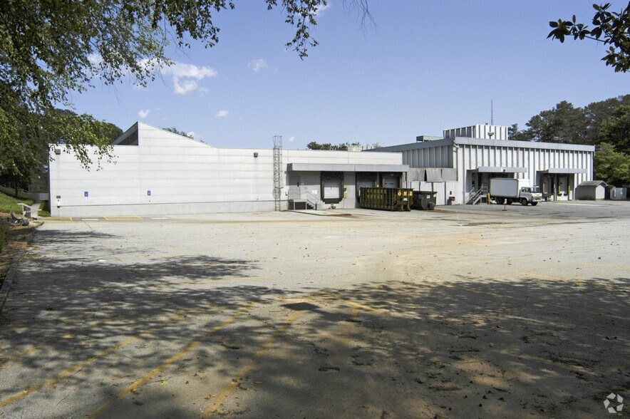 2935 Miller Rd, Decatur, GA à louer - Photo de l’immeuble – Image 2 sur 3
