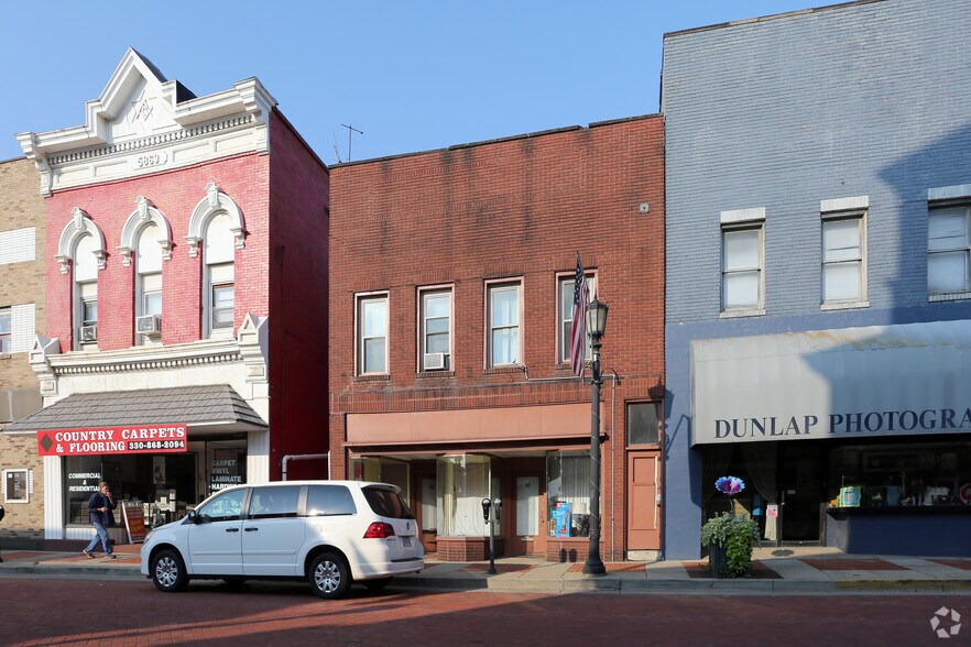 212 N Market St, Minerva, OH à vendre - Photo principale – Image 1 sur 2
