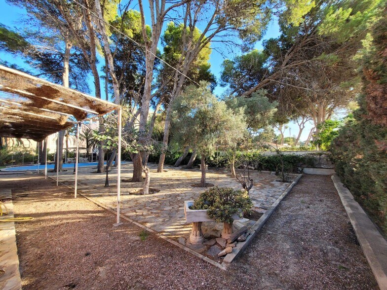 Carrer de Tarragona, 2, El Campello, Alicante à vendre - Photo de l’immeuble – Image 2 sur 4