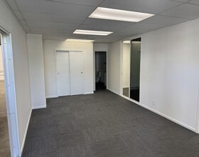 335-369 Beach Rd, Burlingame, CA à louer Photo intérieure– Image 2 sur 3