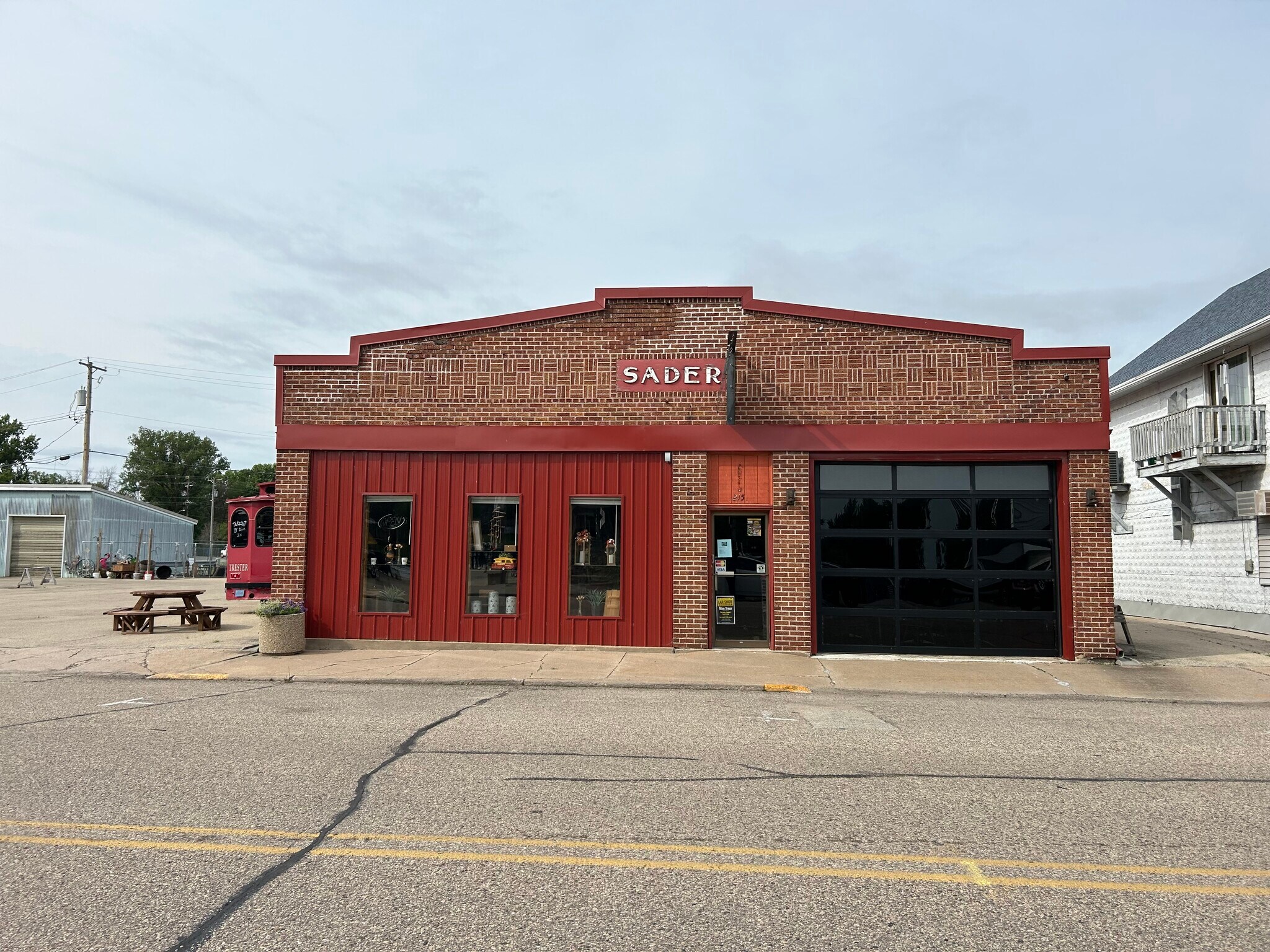 215 Wolf River Dr, Fremont, WI à vendre Photo principale– Image 1 sur 17