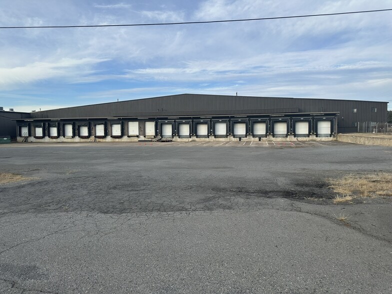 1100 N Redmond Rd, Jacksonville, AR à louer - Photo de l’immeuble – Image 1 sur 12