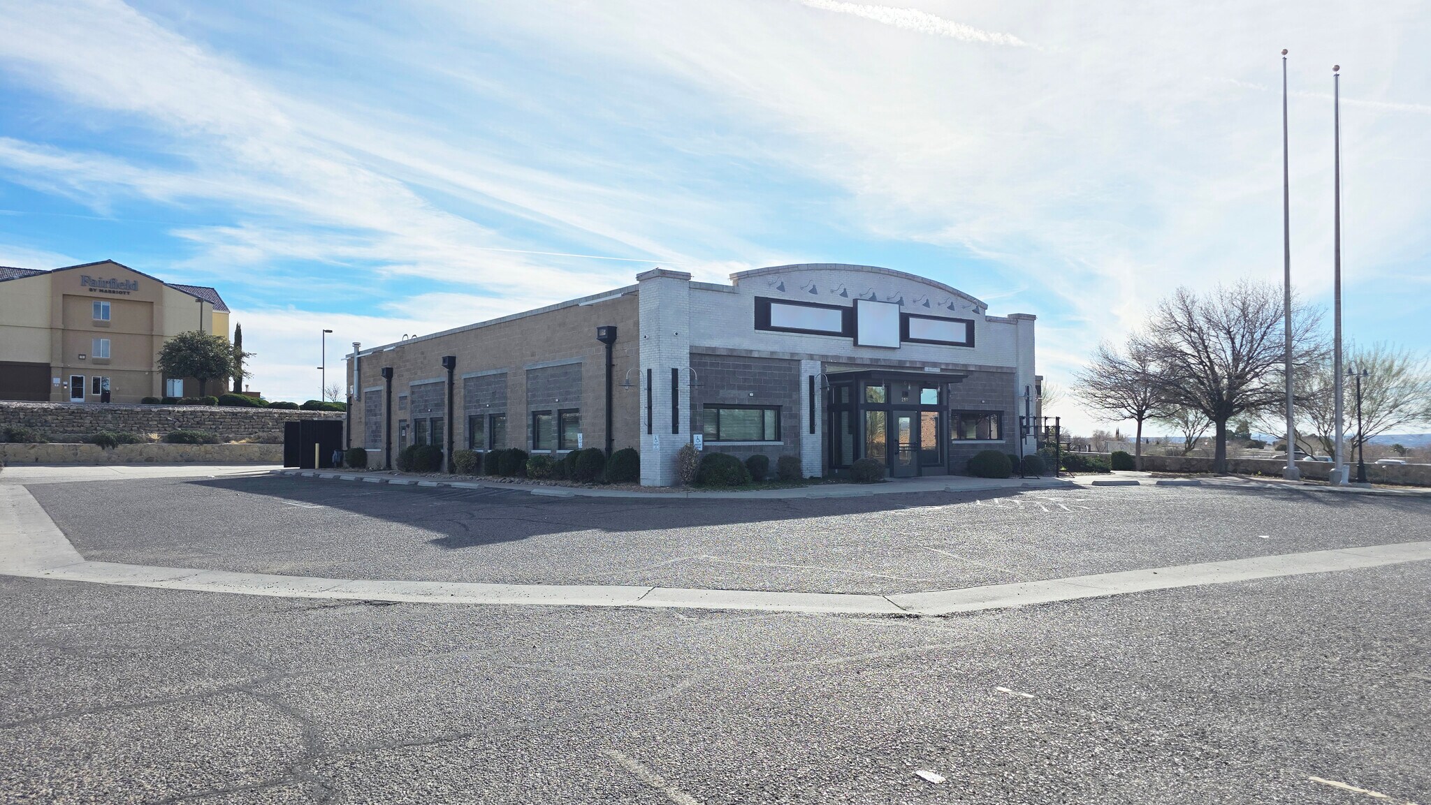 2102 Telshor Ct, Las Cruces, NM à vendre Photo principale– Image 1 sur 17