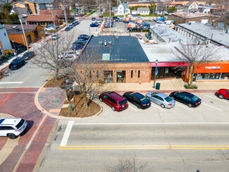 Plus de détails pour 102-106 Center St, Grayslake, IL - Bureau à vendre