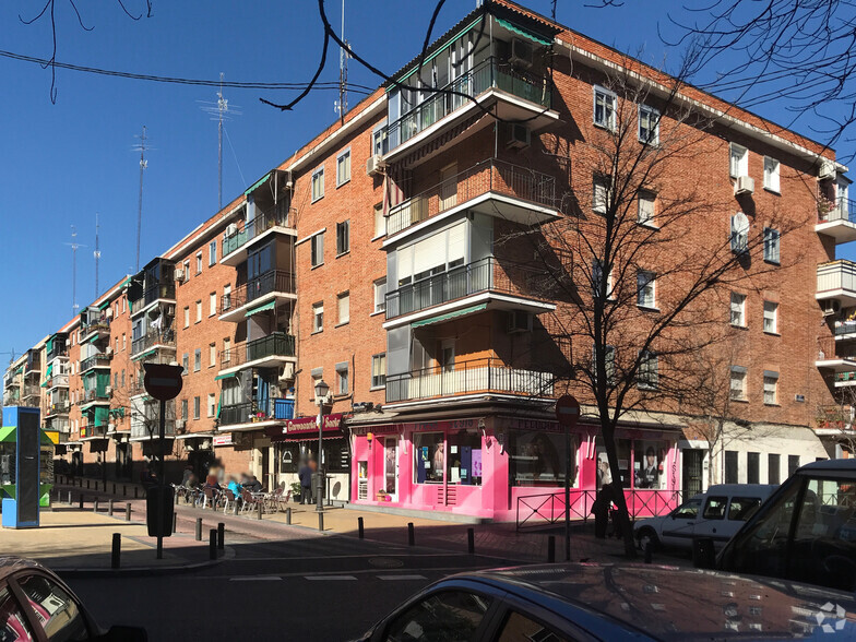 Calle Rincón de la Victoria, 1, Madrid, Madrid à louer - Photo de l’immeuble – Image 2 sur 2