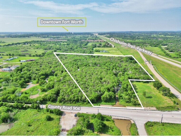 1900 County Road 904, Joshua, TX à vendre - Photo principale – Image 1 sur 4