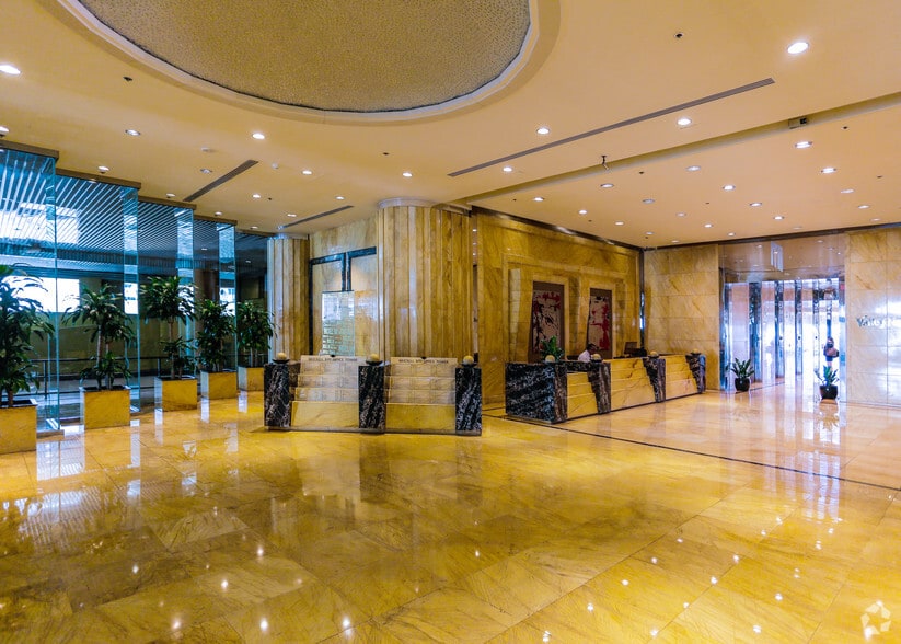 1001 Brickell Bay Dr, Miami, FL à louer - Hall d’entrée – Image 2 sur 25