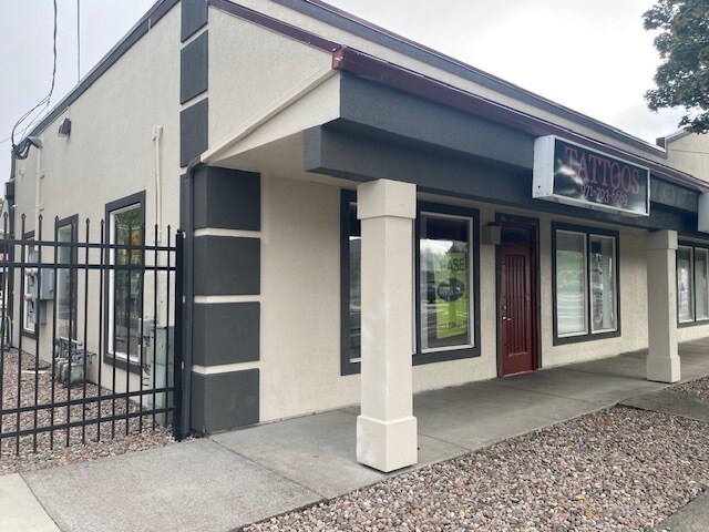 2448 SE 89th Ave, Portland, OR à louer - Photo de l’immeuble – Image 2 sur 5