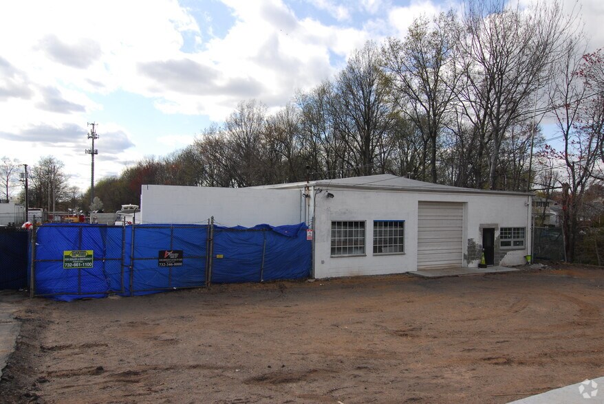 10 Liberty St, Edison, NJ à louer - Photo de l’immeuble – Image 2 sur 5