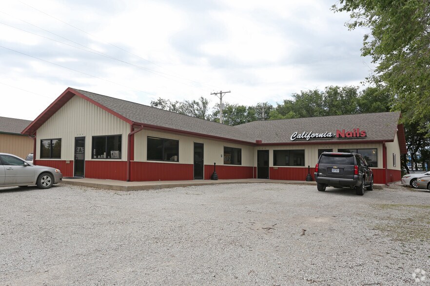 302 E 23rd St, Fort Scott, KS à louer - Photo de l’immeuble – Image 1 sur 7
