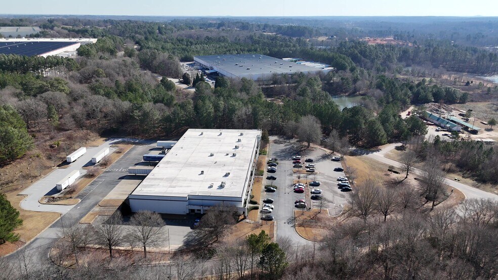 815 Progress Dr, Auburn, GA à vendre - Photo de l’immeuble – Image 2 sur 7