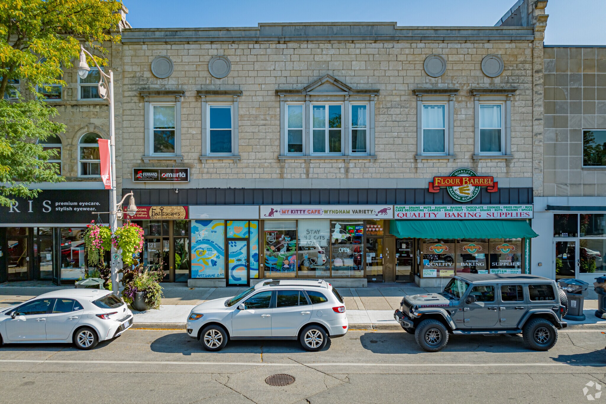 119-121 Wyndham St N, Guelph, ON à louer Photo principale– Image 1 sur 5