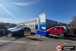 Plus de détails pour Dedworth Rd, Windsor - Bureau à louer