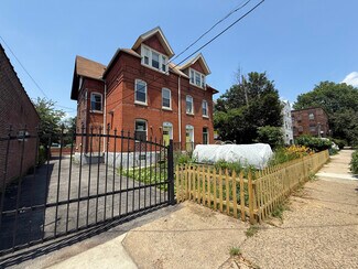 Plus de détails pour 4813-4815 Chester Ave, Philadelphia, PA - Logement à vendre