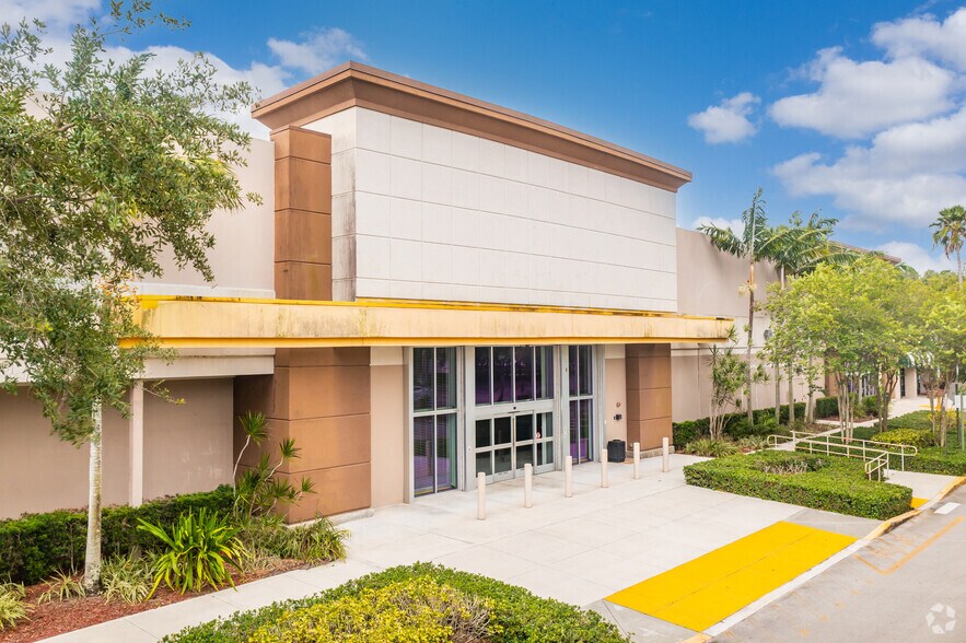 12300-12310 W Sunrise Blvd, Plantation, FL à louer - Photo principale – Image 1 sur 15