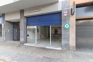 Plus de détails pour Local commercial à louer