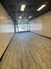 6604 US Highway 19 N, New Port Richey, FL à louer Photo intérieure– Image 2 sur 4