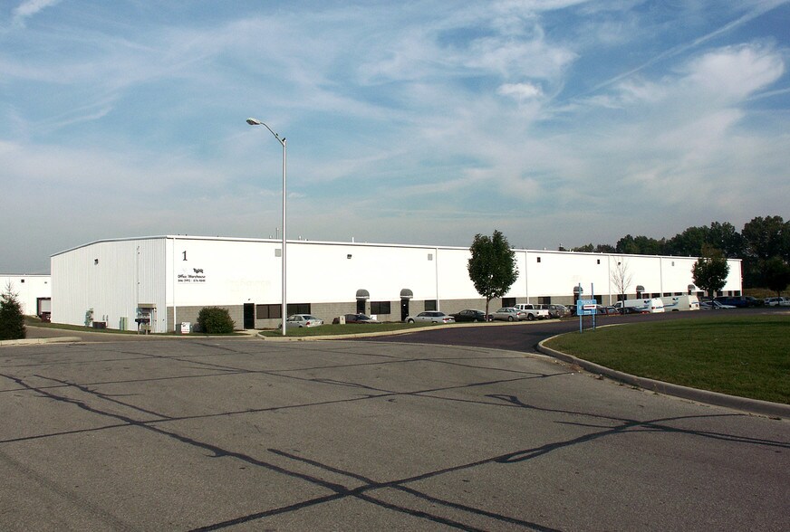 6750-6770 Commerce Court Dr, Blacklick, OH à louer - Photo de l’immeuble – Image 3 sur 8