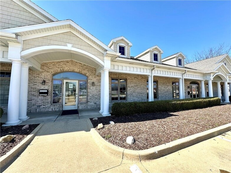909-921 Lake Land Blvd, Mattoon, IL à vendre - Photo de l’immeuble – Image 2 sur 20