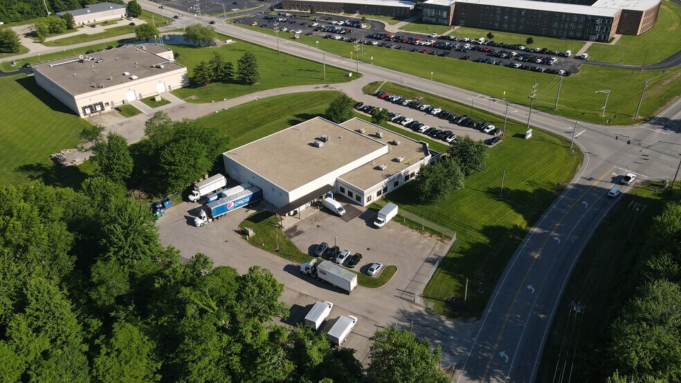 1195 Clough Pike, Batavia, OH à louer - Photo de l’immeuble – Image 2 sur 6