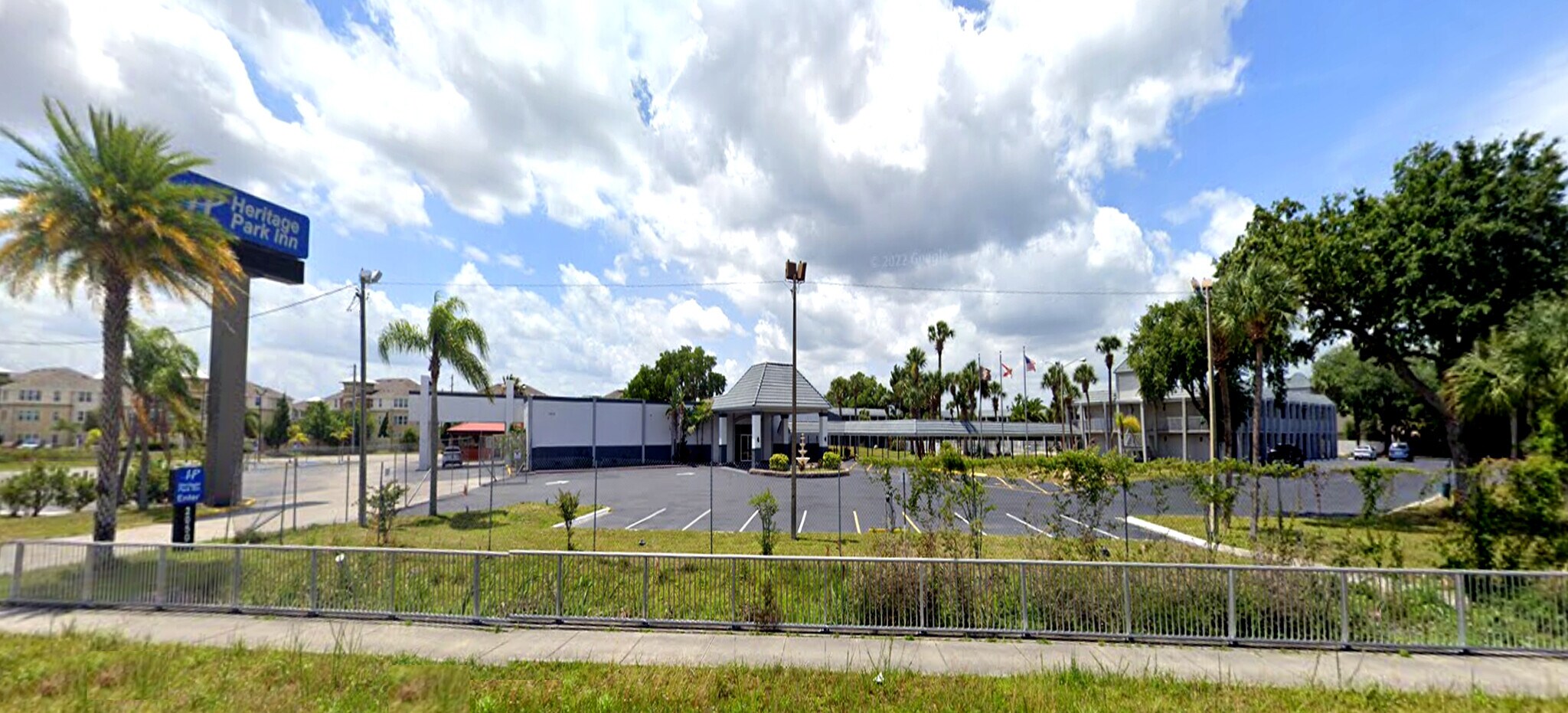 2050 E Irlo Bronson Memorial Hwy, Kissimmee, FL à vendre Photo principale– Image 1 sur 10