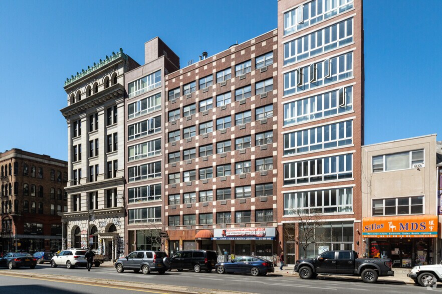198-200 Bowery, New York, NY à louer - Photo de l’immeuble – Image 3 sur 6