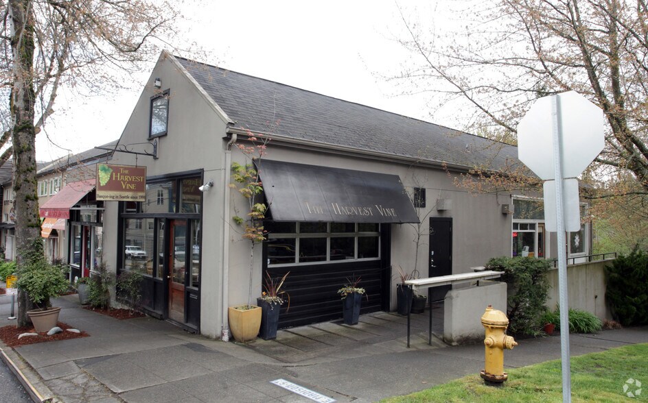 2701-2703 E Madison St, Seattle, WA à louer - Photo de l’immeuble – Image 2 sur 8
