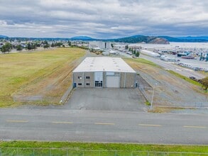 702 28th St, Anacortes, WA à louer Photo intérieure– Image 2 sur 22