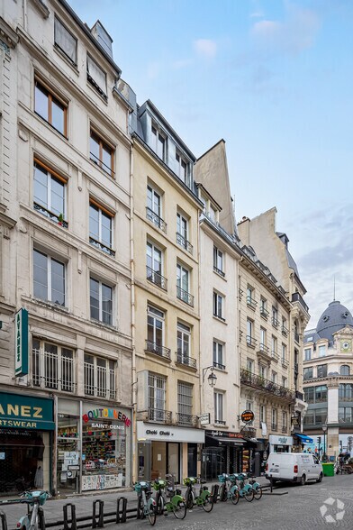 195 Rue Saint-Denis, Paris à louer - Photo de l’immeuble – Image 3 sur 10