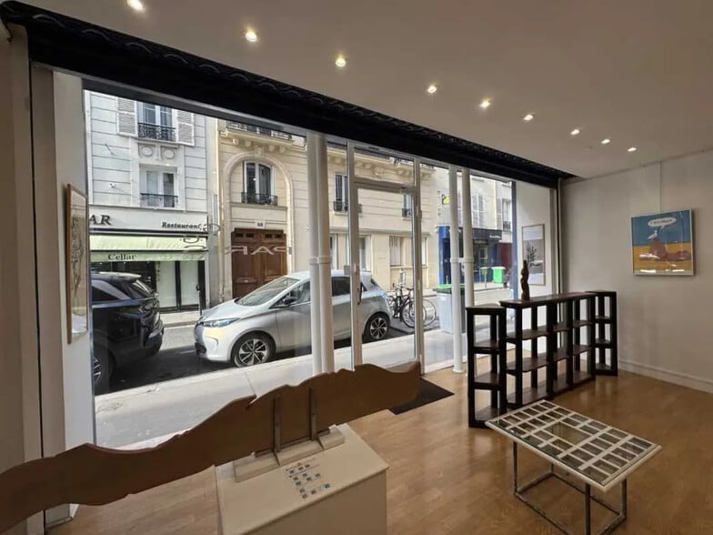 Local commercial dans Paris à vendre - Photo de l’immeuble – Image 3 sur 7