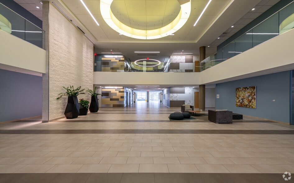 600 Technology Park Dr, Billerica, MA à louer - Hall d’entrée – Image 3 sur 19