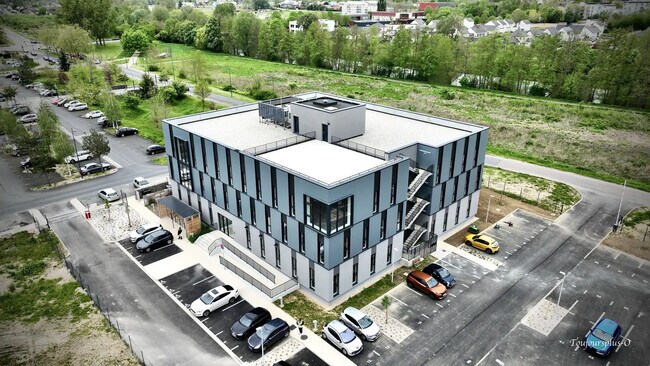 Plus de détails pour Bureau à louer