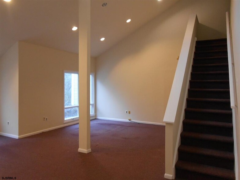 707 White Horse Pike, Absecon, NJ à louer - Photo de l’immeuble – Image 2 sur 8