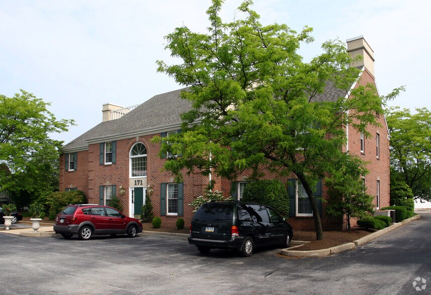 171 W Lancaster Ave, Paoli, PA à louer - Photo principale – Image 2 sur 5