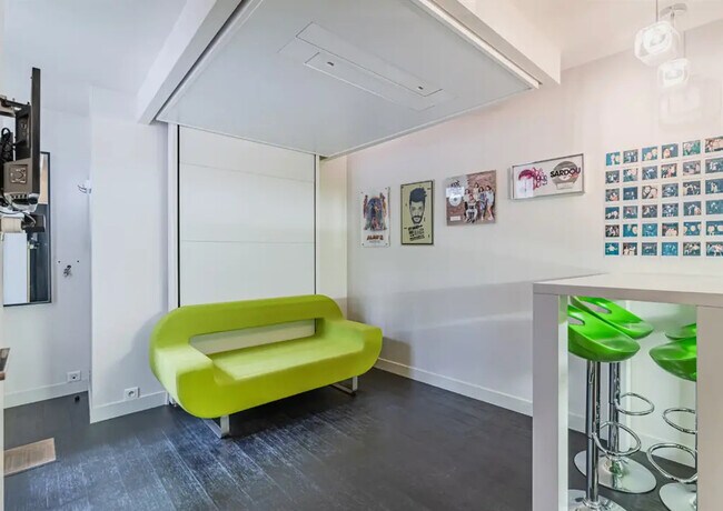 Plus de détails pour 9 Rue De Crussol, Paris - Local commercial à vendre